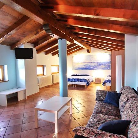 Bed and Breakfast Cip & Ciop Buia Zimmer foto
